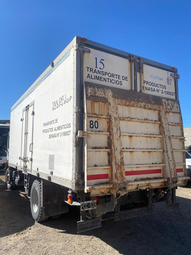 Volkswagen 17.250 Con Caja Termica Y Pala Hidraulica