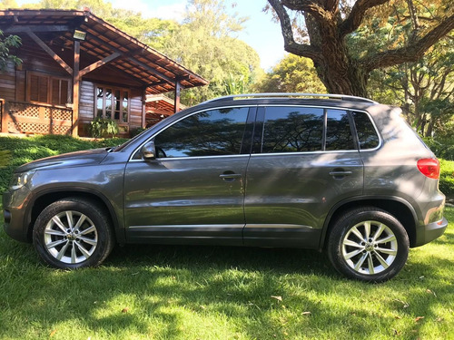 Volkswagen Tiguan 2.0 Tsi 16v