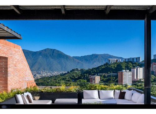 En Venta Apto 280 Mts Con Terraza Las Mesetas De Santa Rosa