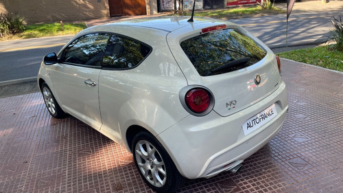 Imagen 12 de 25 de Alfa Romeo Mito Junior Jd