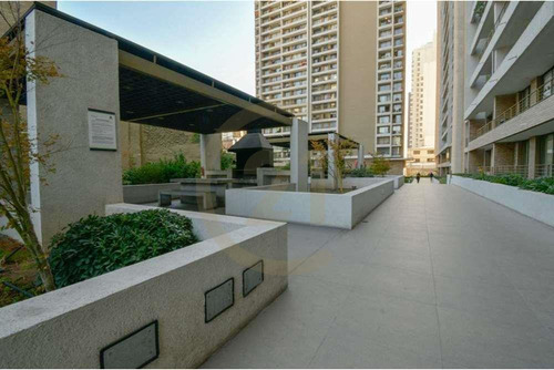 Departamento Piso 3, Barrio Italia, Buen Edificio