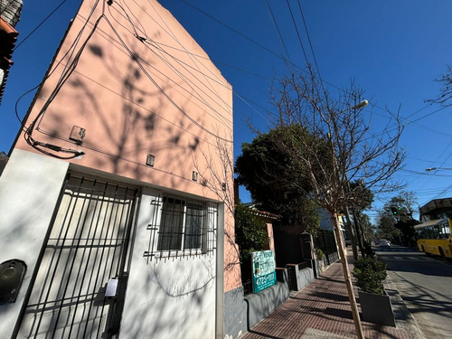 Chalet Sobre Libertador