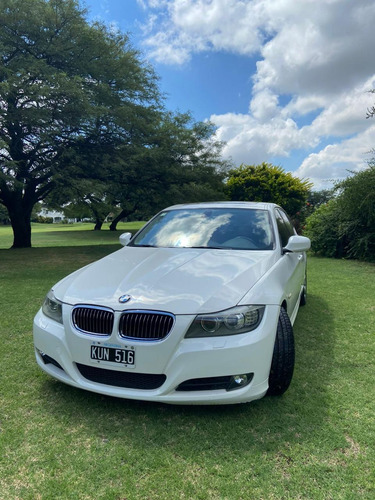BMW Serie 3 3.0 330i Sedan Executive
