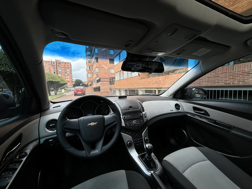Chevrolet Cruze 1.8 Platinum Lt