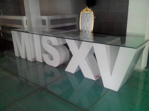 Alquiler De Mesa Personalizadas Con Letras 3d - Misxv