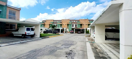 Se Alquila Townhouse En San Diego, Conjunto Brisas Del Valle