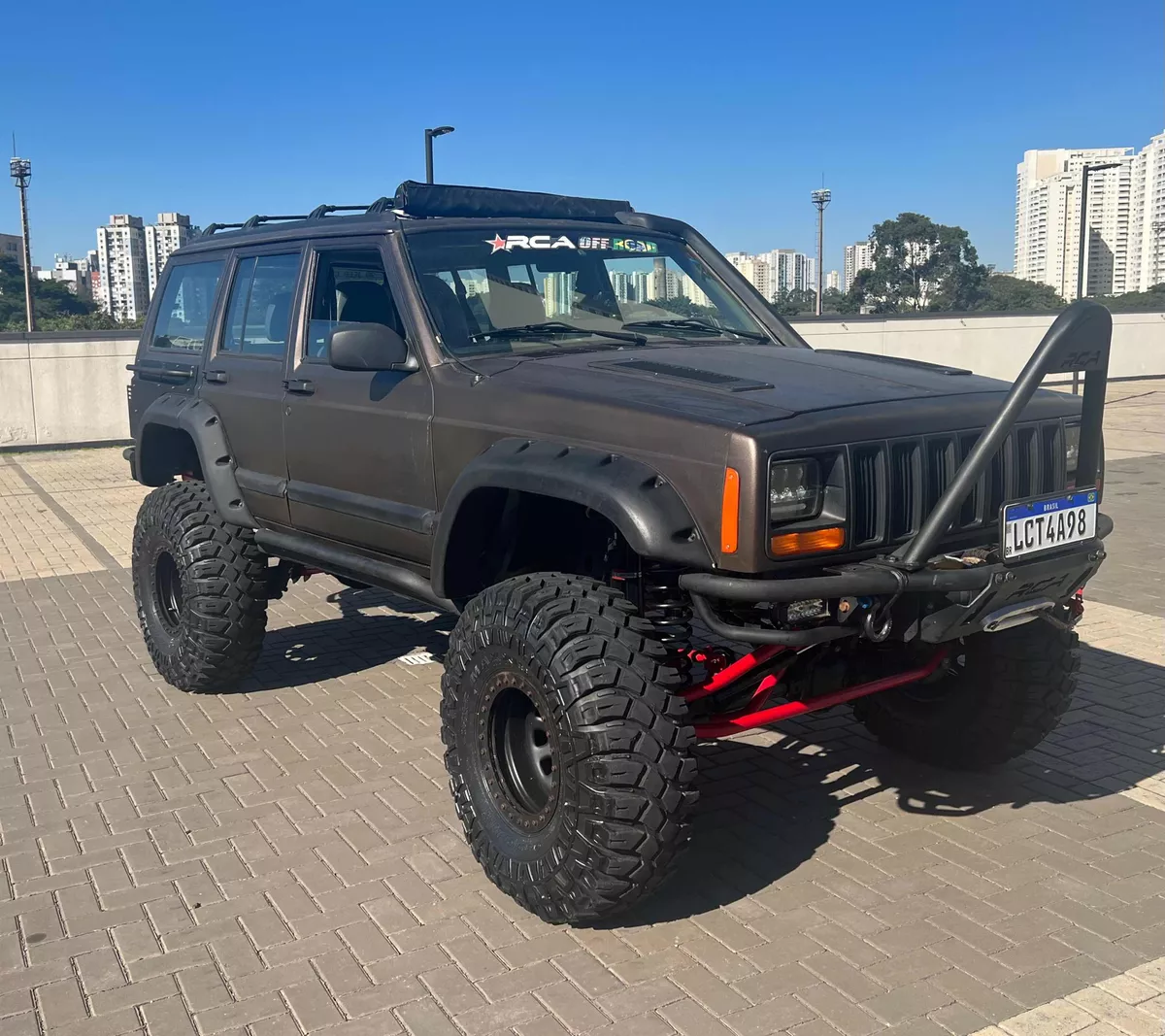 Jeep Cherokee 4.0 Sport Aut. 5p