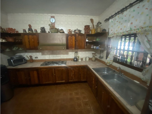 Casa En Venta Trigal Centro De 2 Niveles Calle Cerrada Cb-8062501