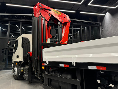 Volvo Vm290 Lx Leito Automatico Guindaste Palfinger Md480