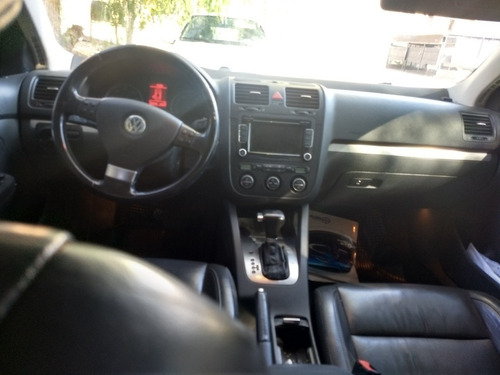Imagen 5 de 15 de Volkswagen Vento 2.0 T Fsi Sportline Dsg 2009