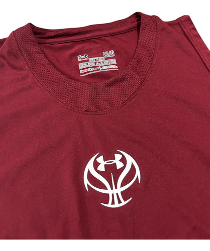 Playera Under Armour Talla Chica (Usado)