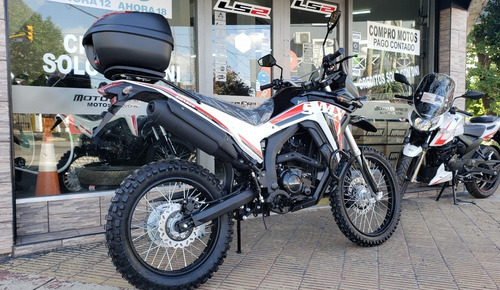 Imagen 3 de 16 de Gilera Smx 250 Adventure 0km 2023 Motor Loncin Parabrisa