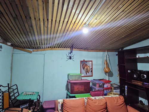 Acogedora Casa, Con Excelente Ubicación Y Entrega Inmediata!