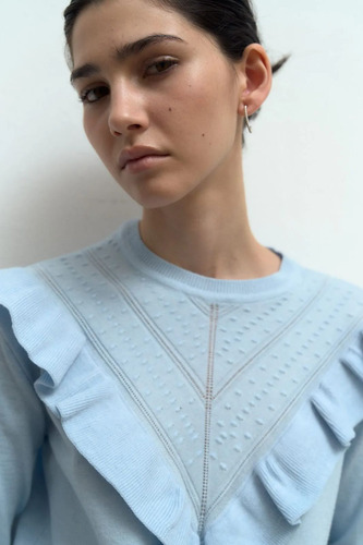 Sweater Con Volados Hilado Bremer