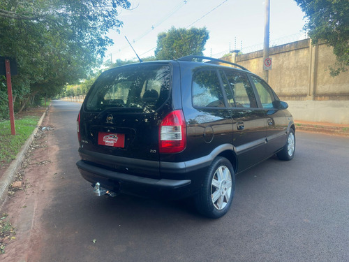 Chevrolet Zafira 2.0 MPFI ELEGANCE 8V FLEX 4P AUTOMÁTICO