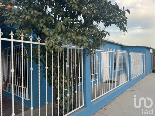Venta Casa 2 Ambientes Santa Rosa