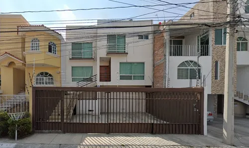 Oportunidad De Inversión, Venta De Casa En Tejada, Querétaro. Remate Bancario