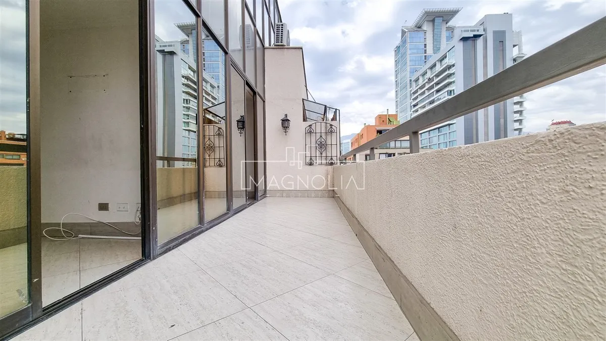 Imagen 2 de 19 de Depto. En Arriendo De 1 Dorm. En Barrio El Golf/las Condes