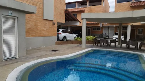 En Venta Townhouse. An