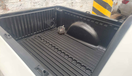 Volkswagen Saveiro 2p Robust L4/1.6 Man A/A