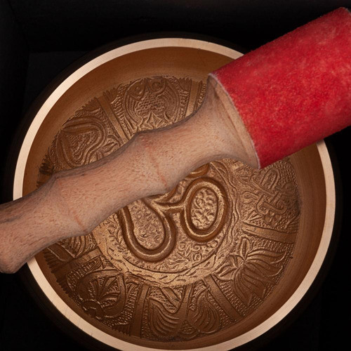 Yogateria Orin Sino Tigela Tibetana Om 7 Metais 15cm
