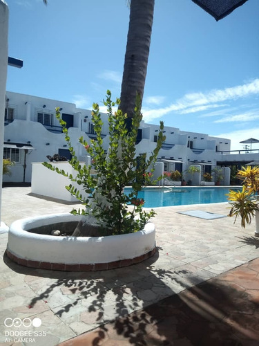 Vendo Hermosa Posada En Chichiriviche, Sector Playa Sur