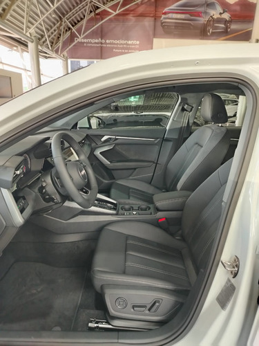 Audi A3 1.4 Sedán 35tfsi Select At Dsg