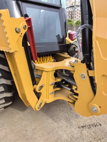 Pajarita Caterpillar 420f2 2024