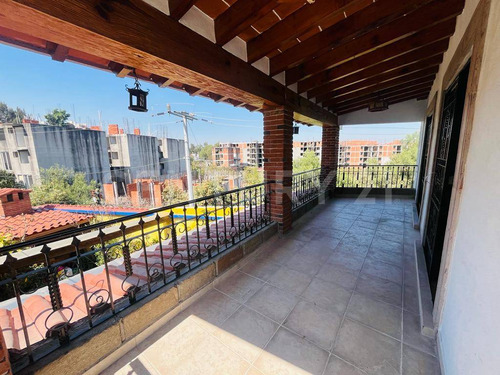 Casa En Venta, Valle Escondido, Tlalpan En Calle Cerrada