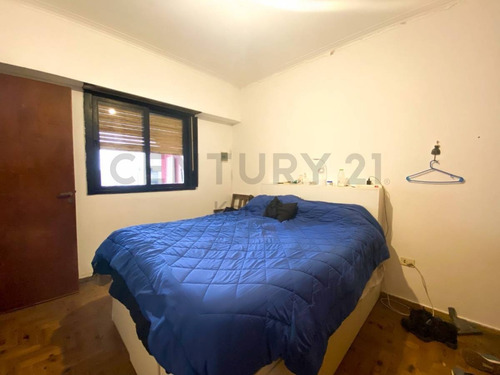 Imagen 7 de 14 de Ph De 3 Dormitorios Con Patio En 30 E/ 65 Y 66 - En Venta