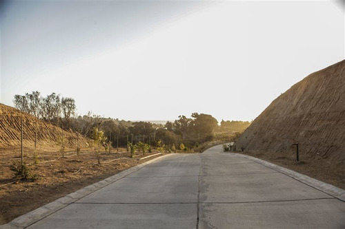 Sitio De 5200 M2 Vista Al Mar En Condominio Parque Cachagua