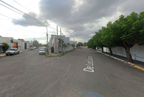 Preciosa Casa En Excelente Residencia De Culiacán, Sinaloa, Pertenece A Un Remate Hipotecario