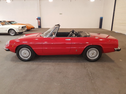 Imagen 4 de 21 de Alfa Romeo Spider 2.0 (1974) - Macomeclassic