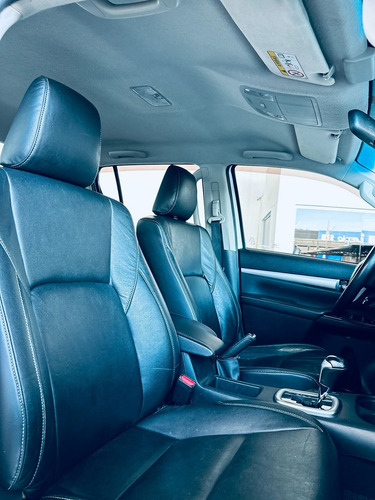 Toyota Hilux 2.7 Sr Cab. Dupla 4x2 Flex Aut. 4p