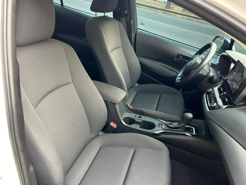 Toyota Corolla 1.8 Base Cvt