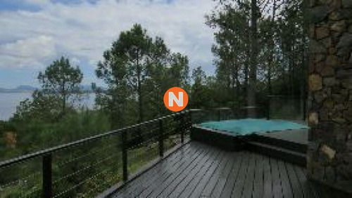 Casa En Venta Las Cumbres!- Ref: 214162