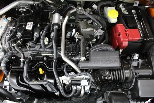 Nissan Sentra 2.0 Advance Mt