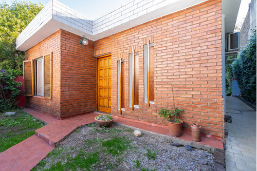 Venta Ph Tipo Casa Banfield  Parque Quincho