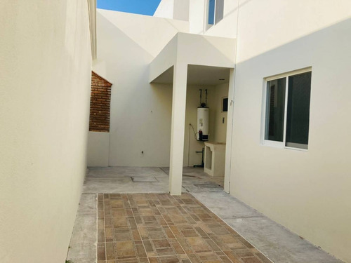 Imagen 5 de 18 de Casa En Renta Residencial El Roble