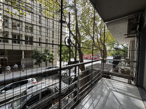 Alquiler 3 Ambientes Apto Profesional · 85m2 · Cochera