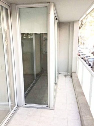 Imagen 8 de 22 de Venta - 3 Ambientes C/ Balcon Y Coch. En Complejo Erre - Belgrano