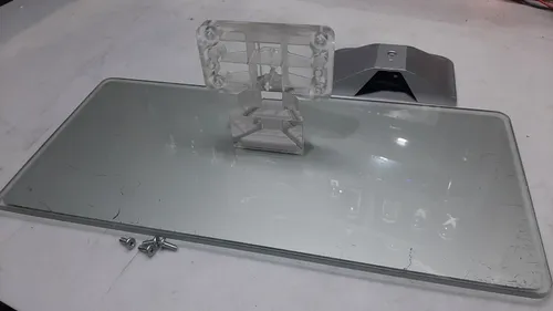 Base De Tv Tcl L39e5390smart. Usada. Con Tornillos. (Usado)