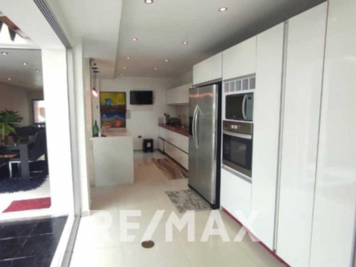 Imagen 7 de 11 de Bonaventure Home, Town House Moderno