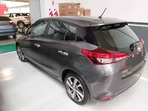 Toyota Yaris 1.5 Xls Pack Cvt 5p 2021 0km