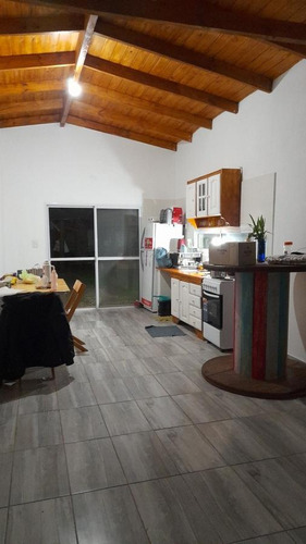 Casa En Venta - 2 Dormitorios 1 Baño 1 Cochera - 300mts2 - Terravista