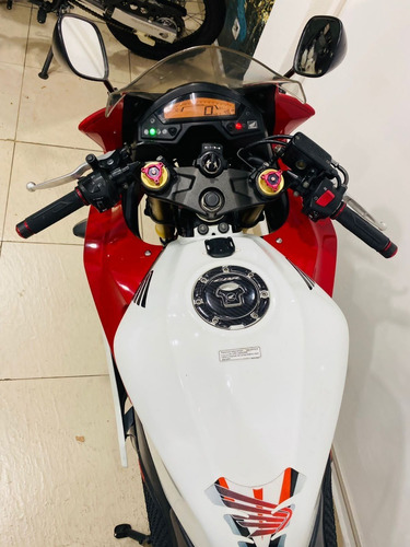 Imagem 2 de 12 de Honda Cbr 600 F