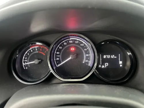 Renault Logan INTENS 1.6 AUT