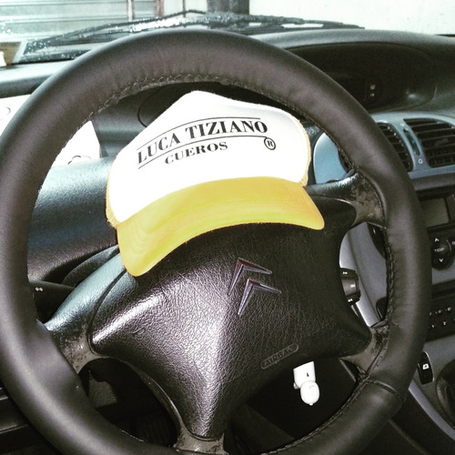 Imagen 3 de 8 de Funda Para Volante Cuero Cosidó Pt Cruiser Luca Tiziano