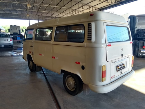 Kombi 1.4 Flex Lotação 12 Lugares 2008