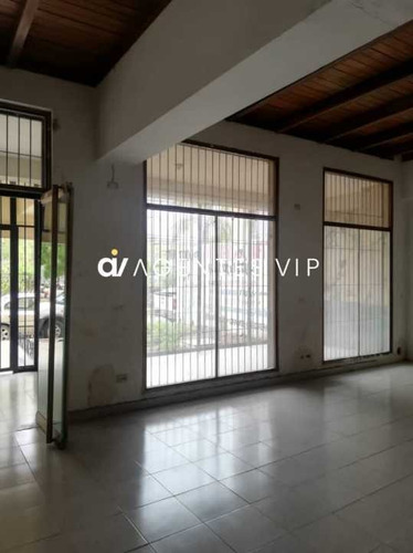 Imagen 5 de 25 de Se Vende Local Comercial Centro Profesional Anibal Dominicci